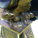 Estado del bronce antes de la restauraci&oacute;n y limpieza