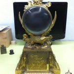 Estado del bronce antes de la restauraci&oacute;n y limpieza